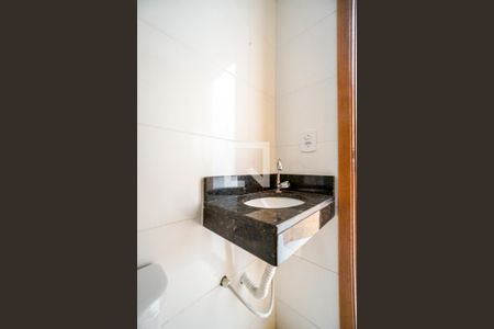 Apartamento à venda com 37m², 2 quartos e sem vagaBanheiro 