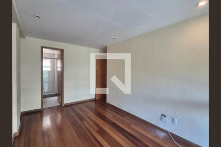 Apartamento à venda com 120m², 3 quartos e 2 vagasSuite