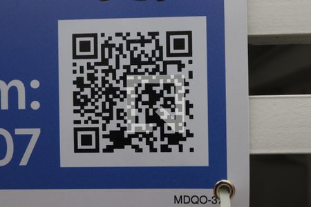 Casa à venda com 325m², 5 quartos e 6 vagasQR code