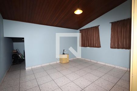 Casa à venda com 325m², 5 quartos e 6 vagasQuarto 5