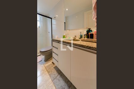 Apartamento à venda com 102m², 3 quartos e 2 vagasBanheiro