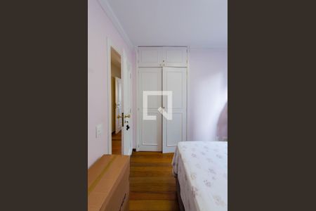 Apartamento à venda com 102m², 3 quartos e 2 vagasQuarto 2