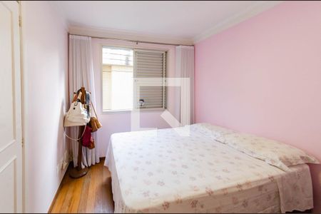 Apartamento à venda com 102m², 3 quartos e 2 vagasQuarto 2