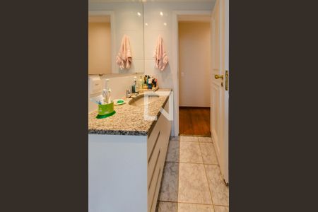 Apartamento à venda com 102m², 3 quartos e 2 vagasBanheiro