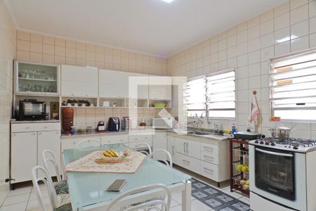 Casa à venda com 171m², 3 quartos e 3 vagas Casa à venda com 171m², 3 quartos e 3 vagasCozinha