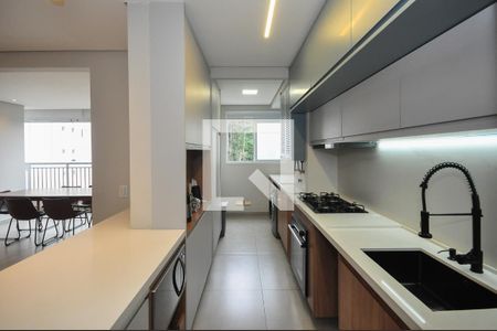 Apartamento à venda com 110m², 3 quartos e 2 vagas Apartamento à venda com 110m², 3 quartos e 2 vagasCozinha