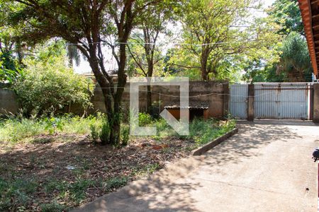 Casa à venda com 605m², 3 quartos e 10 vagasÁREA EXTERNA