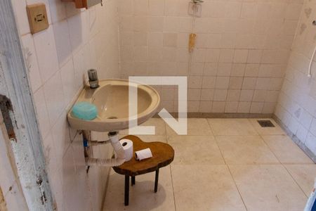 Casa à venda com 605m², 3 quartos e 10 vagasBANHEIRO ÁREA EXTERNA