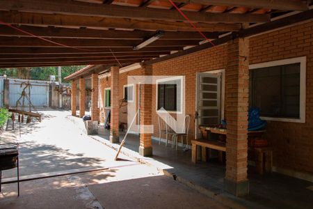 Casa à venda com 605m², 3 quartos e 10 vagasÁREA EXTERNA