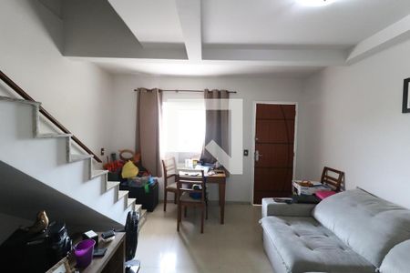 Casa de condomínio à venda com 69m², 2 quartos e 1 vagaSala