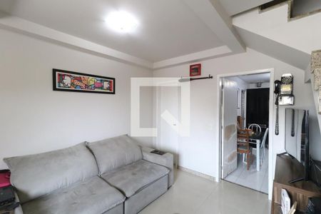 Casa de condomínio à venda com 69m², 2 quartos e 1 vagaSala