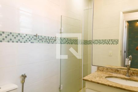 Apartamento para alugar com 92m², 2 quartos e 1 vaga Apartamento para alugar com 92m², 2 quartos e 1 vagaBanheiro