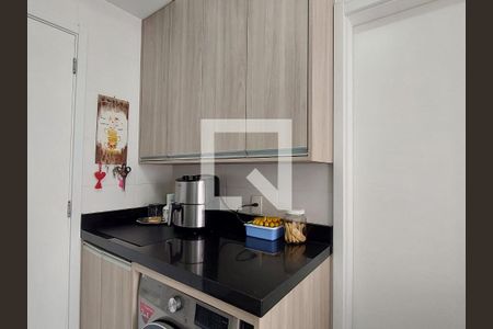 Apartamento à venda com 31m², 1 quarto e sem vagaÁrea de Serviço na Cozinha
