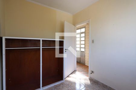 Casa à venda com 250m², 3 quartos e 2 vagasQuarto de Serviço