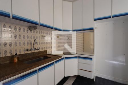 Casa à venda com 250m², 3 quartos e 2 vagasCozinha