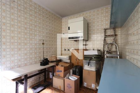 Casa à venda com 250m², 3 quartos e 2 vagasÁrea de Serviço