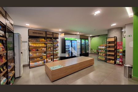 Studio para alugar com 28m², 1 quarto e sem vaga Studio para alugar com 28m², 1 quarto e sem vagaÁrea Comum - Mini Mercado