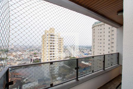 Apartamento para alugar com 113m², 3 quartos e 3 vagas Apartamento para alugar com 113m², 3 quartos e 3 vagasVaranda da suíte 1