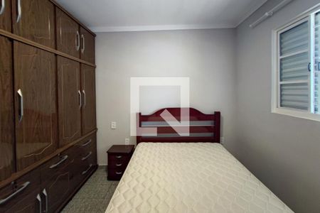 Casa à venda com 180m², 3 quartos e 2 vagasQuarto 3