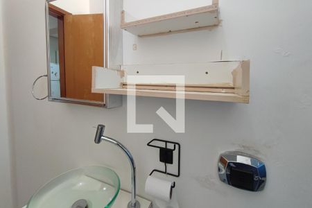 Casa à venda com 180m², 3 quartos e 2 vagasBanheiro