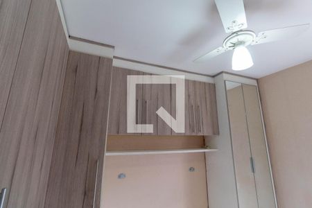 Casa à venda com 72m², 2 quartos e 2 vagasQuarto 2 - Armários