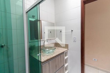 Casa à venda com 72m², 2 quartos e 2 vagasBanheiro