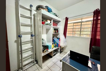 Casa à venda com 340m², 3 quartos e 1 vaga Casa à venda com 340m², 3 quartos e 1 vagaQuarto 2