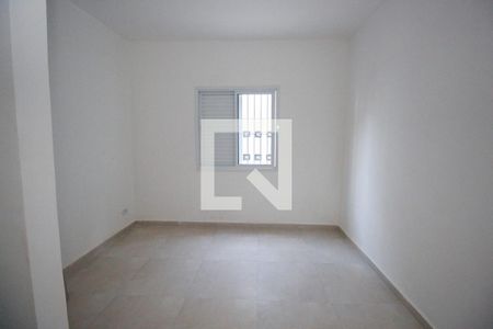 Quarto de kitnet/studio para alugar com 1 quarto, 28m² em Jardim Miriam, São Paulo