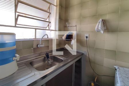 Casa à venda com 247m², 3 quartos e 2 vagas Casa à venda com 247m², 3 quartos e 2 vagasCozinha