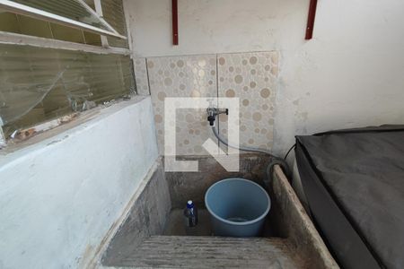 Casa à venda com 247m², 3 quartos e 2 vagas Casa à venda com 247m², 3 quartos e 2 vagasEdícula - Área de Serviço