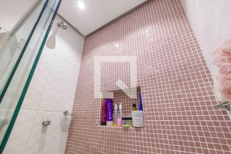 Apartamento à venda com 210m², 3 quartos e 3 vagas Apartamento à venda com 210m², 3 quartos e 3 vagasBanheiro Social