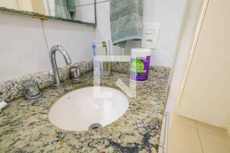 Apartamento à venda com 210m², 3 quartos e 3 vagas Apartamento à venda com 210m², 3 quartos e 3 vagasBanheiro da Suíte