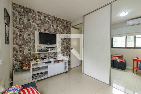 Apartamento à venda com 210m², 3 quartos e 3 vagas Apartamento à venda com 210m², 3 quartos e 3 vagasQuarto 1