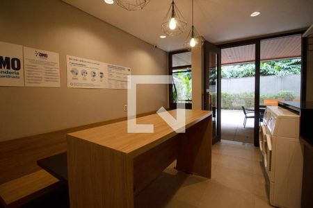 Apartamento à venda com 134m², 3 quartos e 2 vagas Apartamento à venda com 134m², 3 quartos e 2 vagasLavanderia