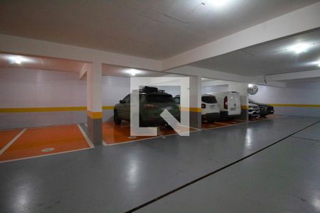 Apartamento à venda com 134m², 3 quartos e 2 vagas Apartamento à venda com 134m², 3 quartos e 2 vagasGaragem