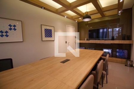 Apartamento à venda com 134m², 3 quartos e 2 vagas Apartamento à venda com 134m², 3 quartos e 2 vagasHome Office