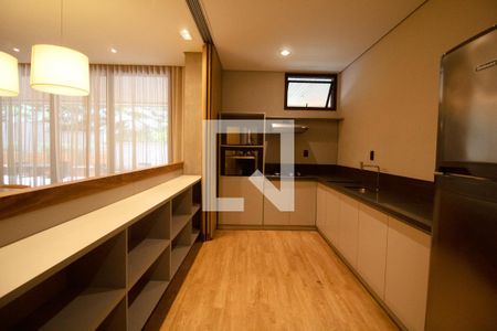 Apartamento à venda com 134m², 3 quartos e 2 vagas Apartamento à venda com 134m², 3 quartos e 2 vagasÁrea comum - Salão de festas