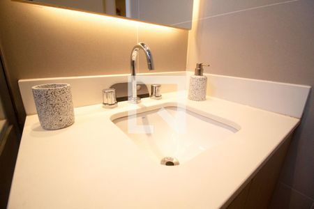 Apartamento à venda com 134m², 3 quartos e 2 vagas Apartamento à venda com 134m², 3 quartos e 2 vagasBanheiro da Suíte 2