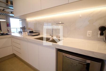 Apartamento à venda com 134m², 3 quartos e 2 vagas Apartamento à venda com 134m², 3 quartos e 2 vagasCozinha