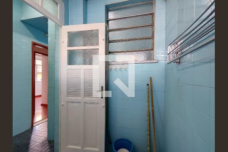 Apartamento à venda com 58m², 2 quartos e 1 vagaÁrea de Serviço