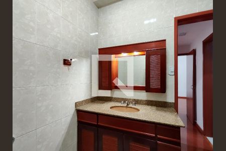 Apartamento à venda com 58m², 2 quartos e 1 vagaBanheiro Corredor