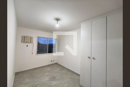 Suíte de apartamento para alugar com 3 quartos, 115m² em Jacarepaguá, Rio de Janeiro