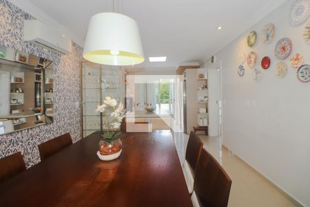 Sala de Jantar de casa à venda com 3 quartos, 305m² em Jardim Sabará, Porto Alegre