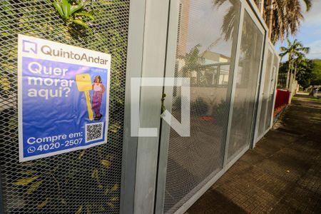 Casa à venda com 305m², 3 quartos e 2 vagasFachada