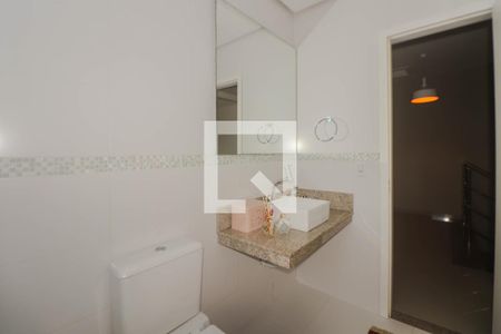 Casa à venda com 305m², 3 quartos e 2 vagasBanheiro da Suíte 2