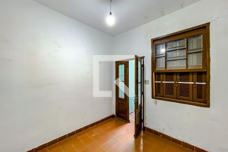 Casa à venda com 200m², 3 quartos e 6 vagasQuarto de Serviço