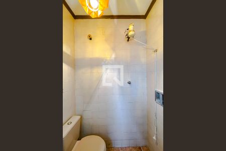 Casa à venda com 200m², 3 quartos e 6 vagasLavabo