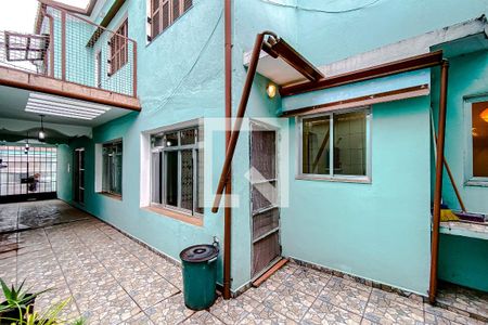 Casa à venda com 200m², 3 quartos e 6 vagasÁrea externa