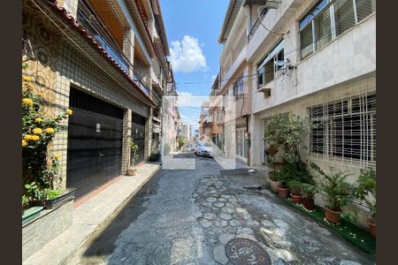 Casa à venda com 180m², 2 quartos e 1 vagaÁrea comum