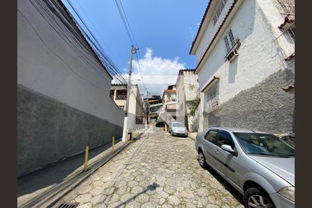 Casa à venda com 180m², 2 quartos e 1 vagaFachada
